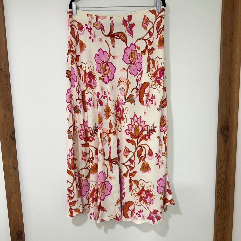 Tahari Womens XL Floral Viscose Maxi Skirt Pink Orange Cream Flowy Pull On - Picture 3 of 7